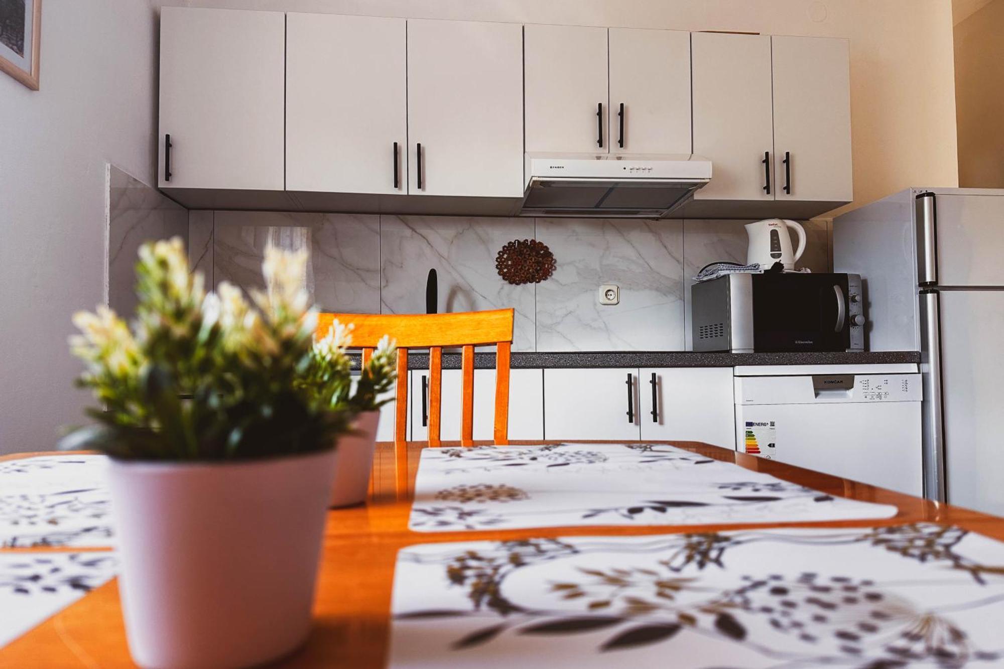 Apartmani Trupeljak Мандре Екстер'єр фото